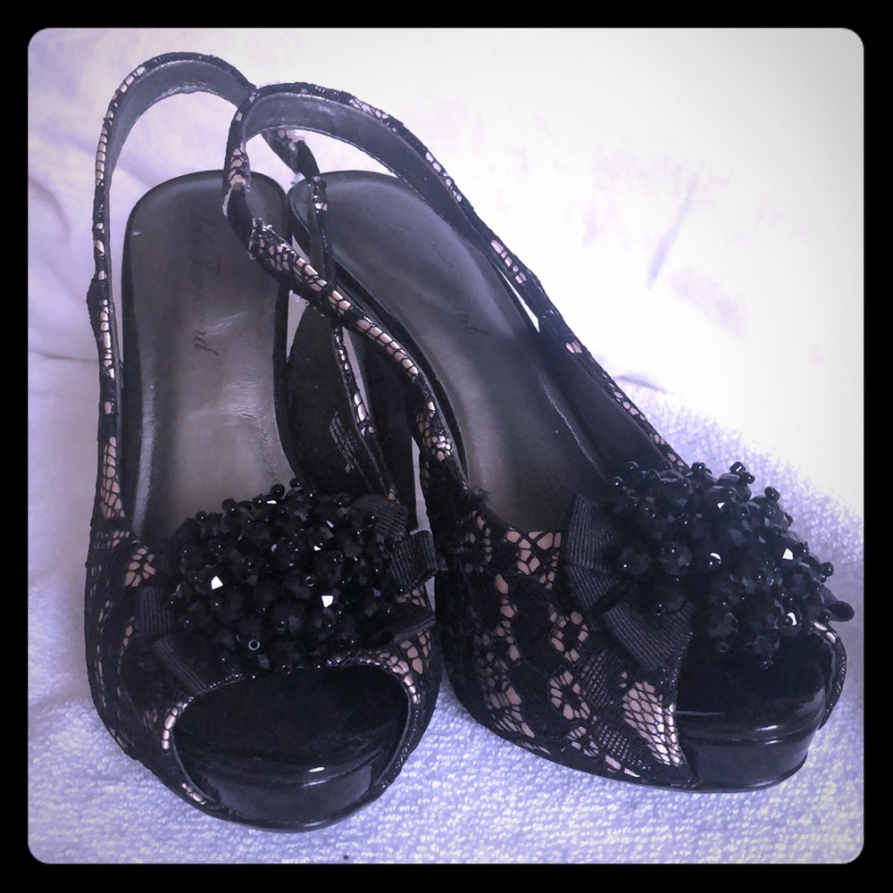 Lulu Townsend, open toe pumps